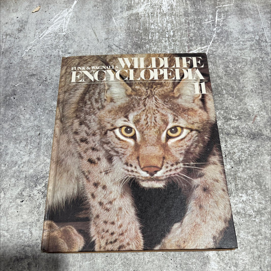 funk & wagnalls wildlife encyclopedia book, by Dr. Maurice Burton and Robert Burton, 1970 Hardcover image 1