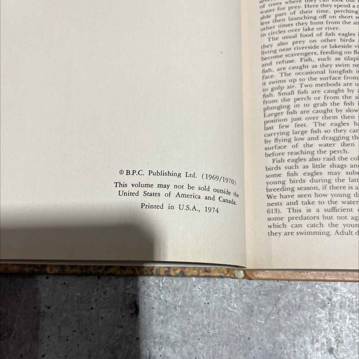 funk & wagnalls wildlife encyclopedia book, by Dr. Maurice Burton and Robert Burton, 1974 Hardcover image 3