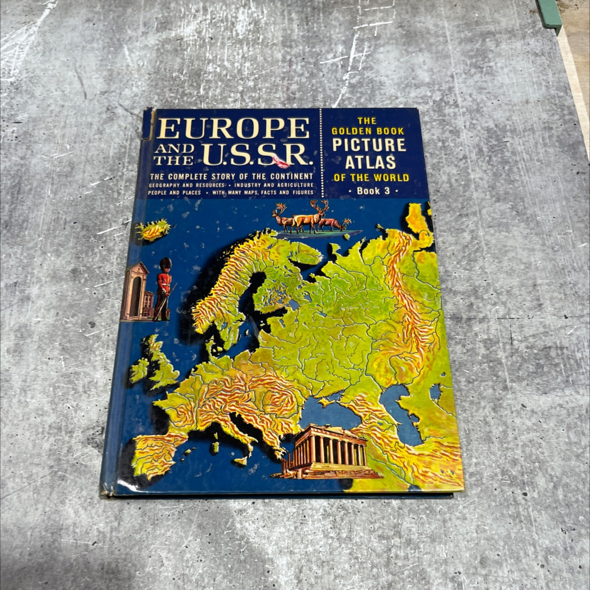 golden book picture atlas of the world in six volumes book, by henry hill collins, jr., 1960 Hardcover image 1