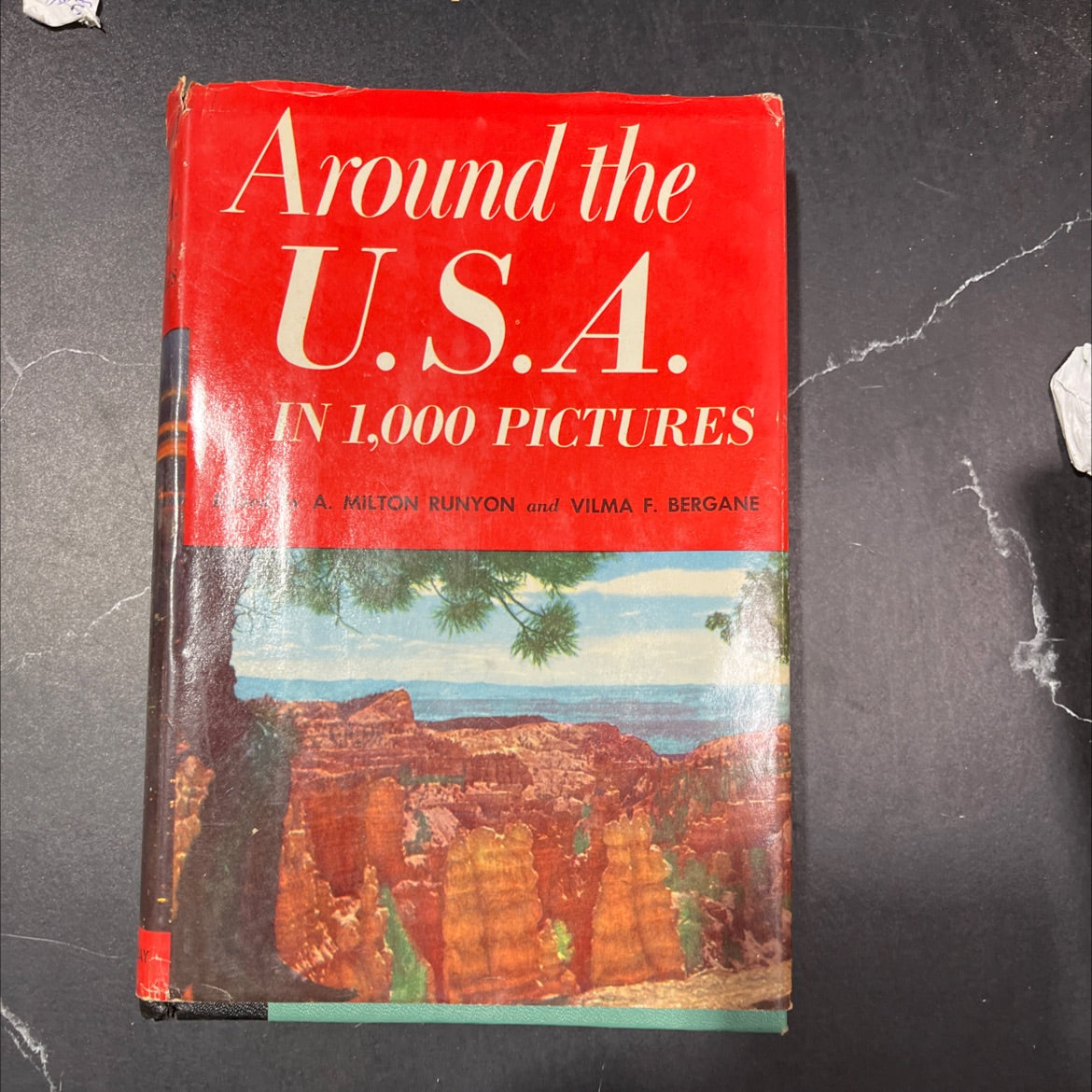 great northern emp around the u.s.a. in 1,000 pictures book, by a. milton runyon, vilma f. bergane, 1955 Hardcover image 1
