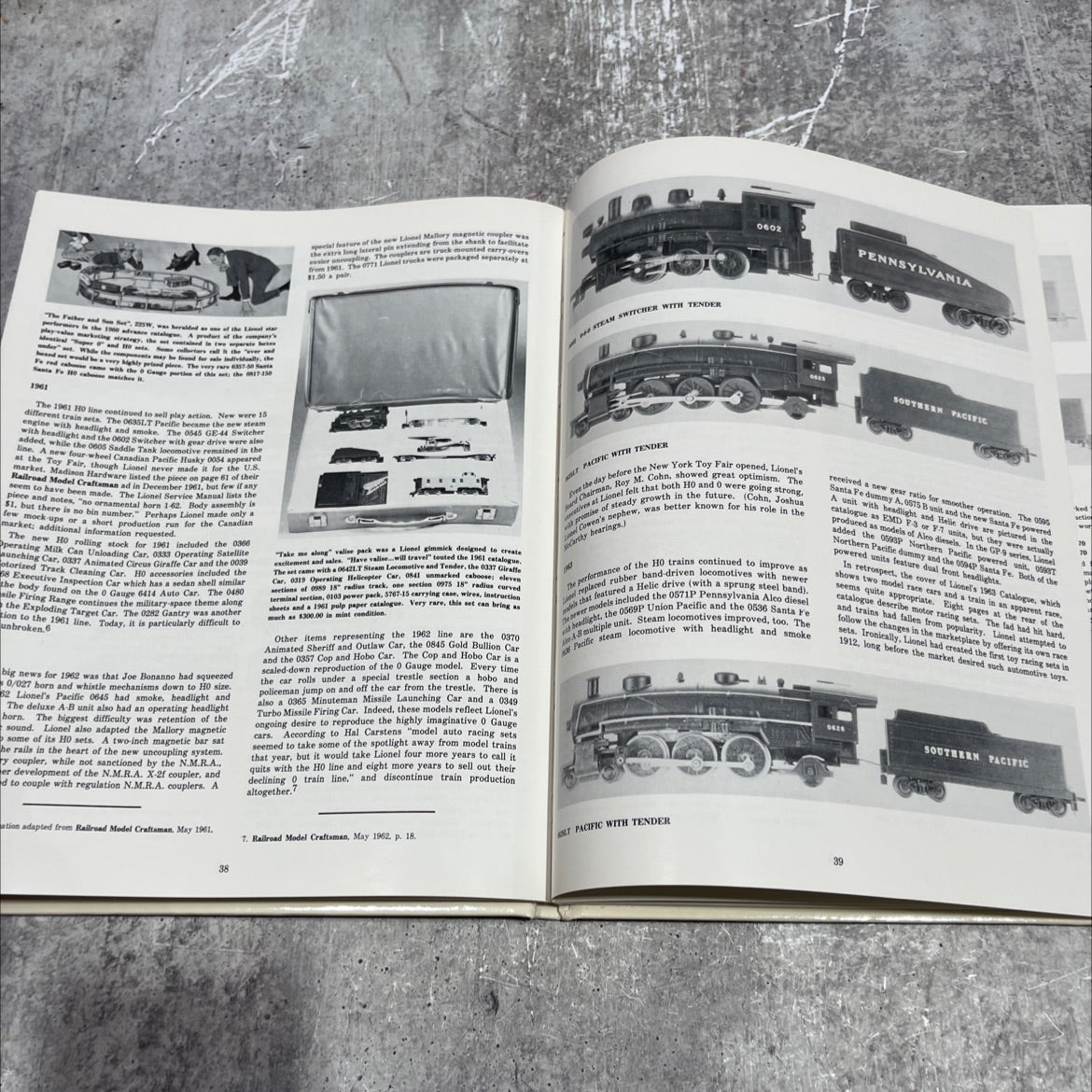 greenberg's guide to lionel ho trains book, by vincent rosa and george j. horan, 1986 Hardcover image 4