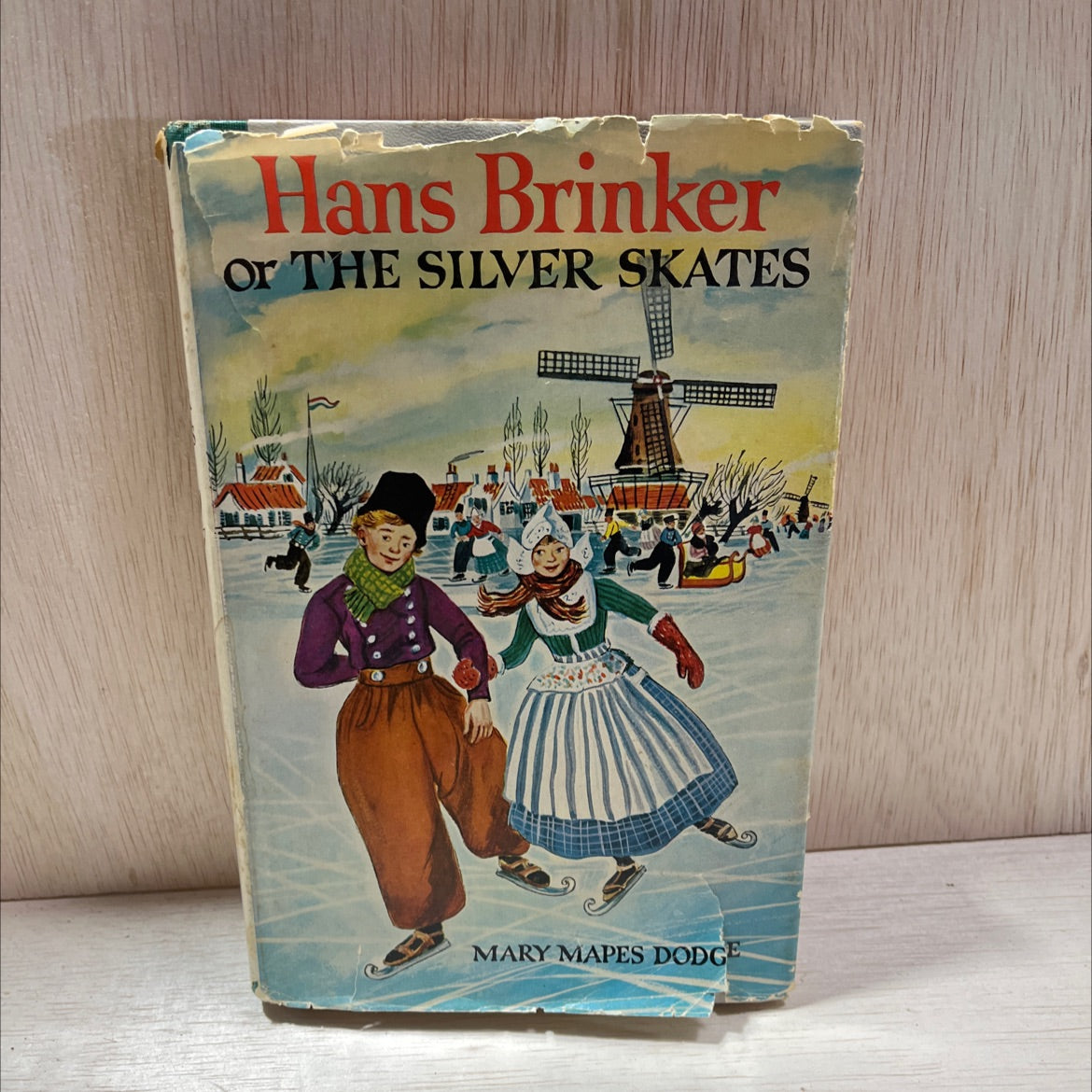 hans brinker or the silver skates book, by mary mapes dodge, 1954 Hardcover, Vintage image 1