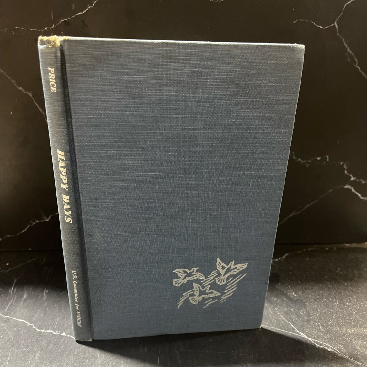 happy days a unicef book of birthdays name days and growing days book, by christine price, 1969 Hardcover image 1