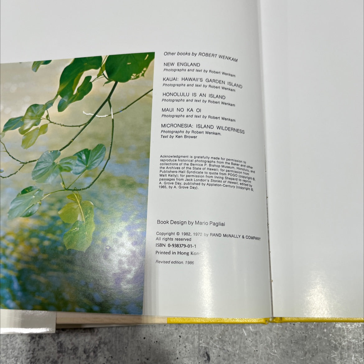 hawaii kauai / oahu / maui / molokai / hawaii / lanai book, by robert wenkam, 1986 Hardcover image 3