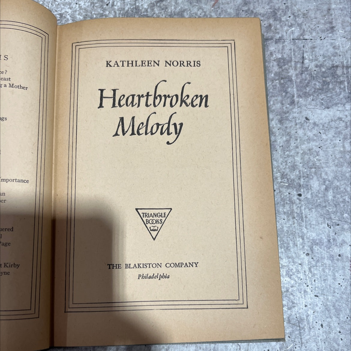 heartbroken melody book, by kathleen norris, 1945 Hardcover image 2