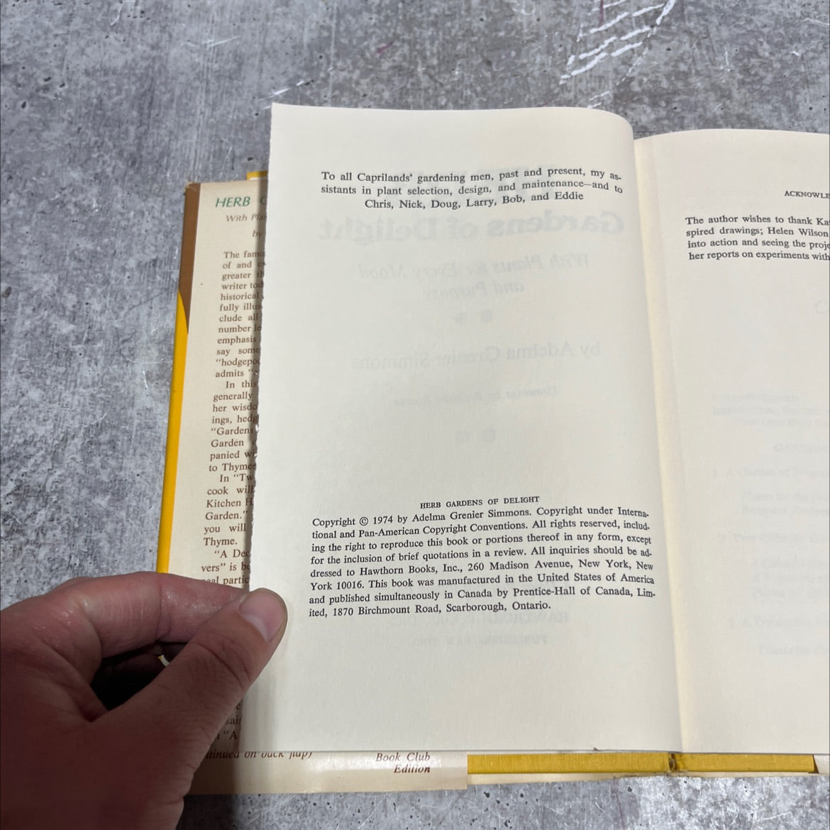 herb gardens of delight with plants for every mood and purpose book, by Adelma Grenier Simmons, 1974 Hardcover image 3