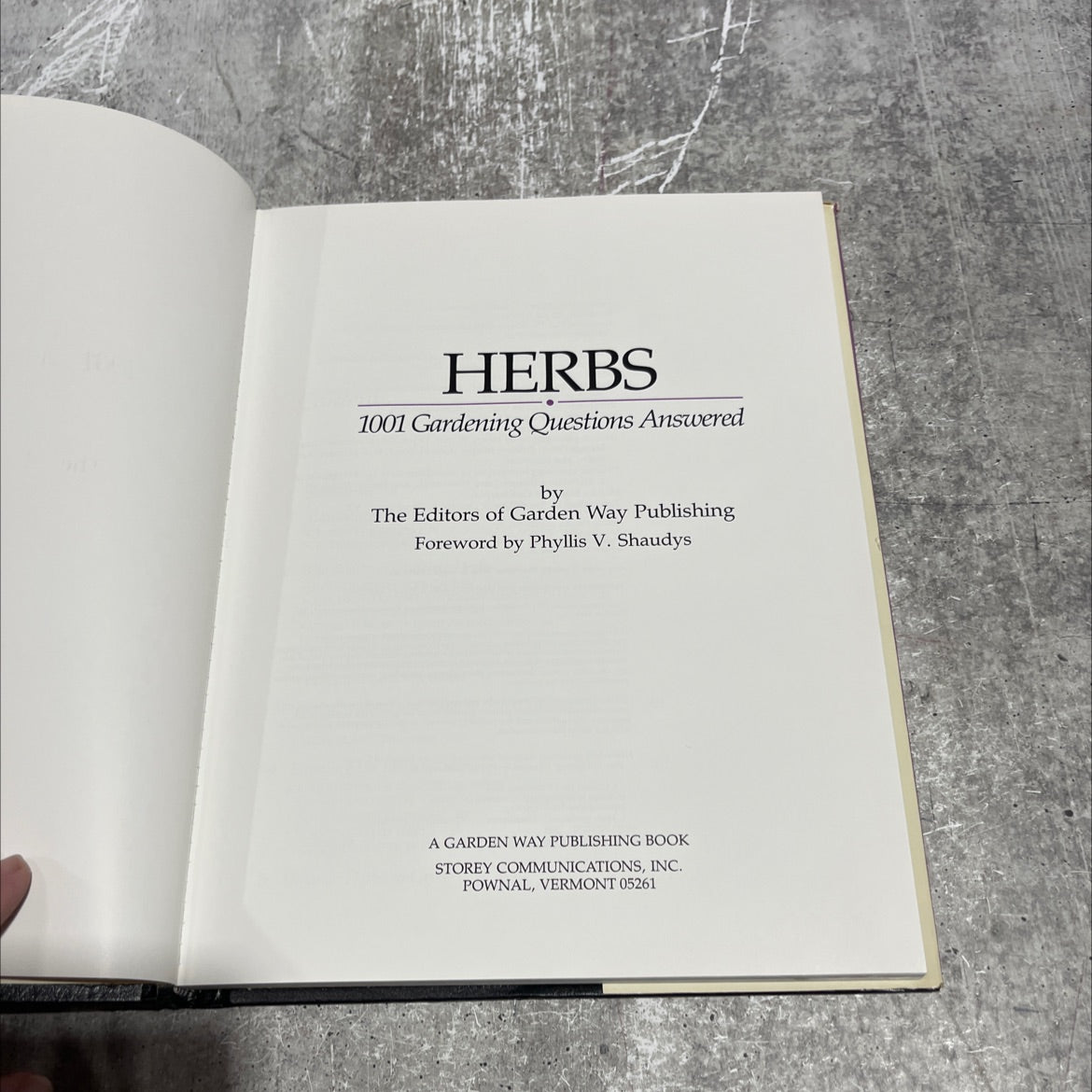 herbs 1001 gardening questions answered book, by Ann Reilly and the Editors of Garden Way Publishing, 1990 Hardcover image 2