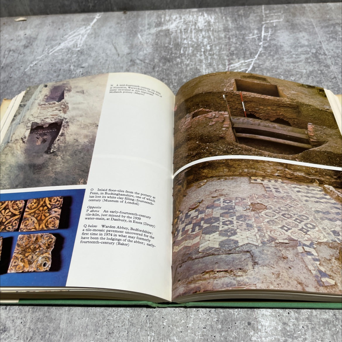 historical sources community, a.d. 1000-1600 medieval england book, by colin platt, 1978 Hardcover image 4