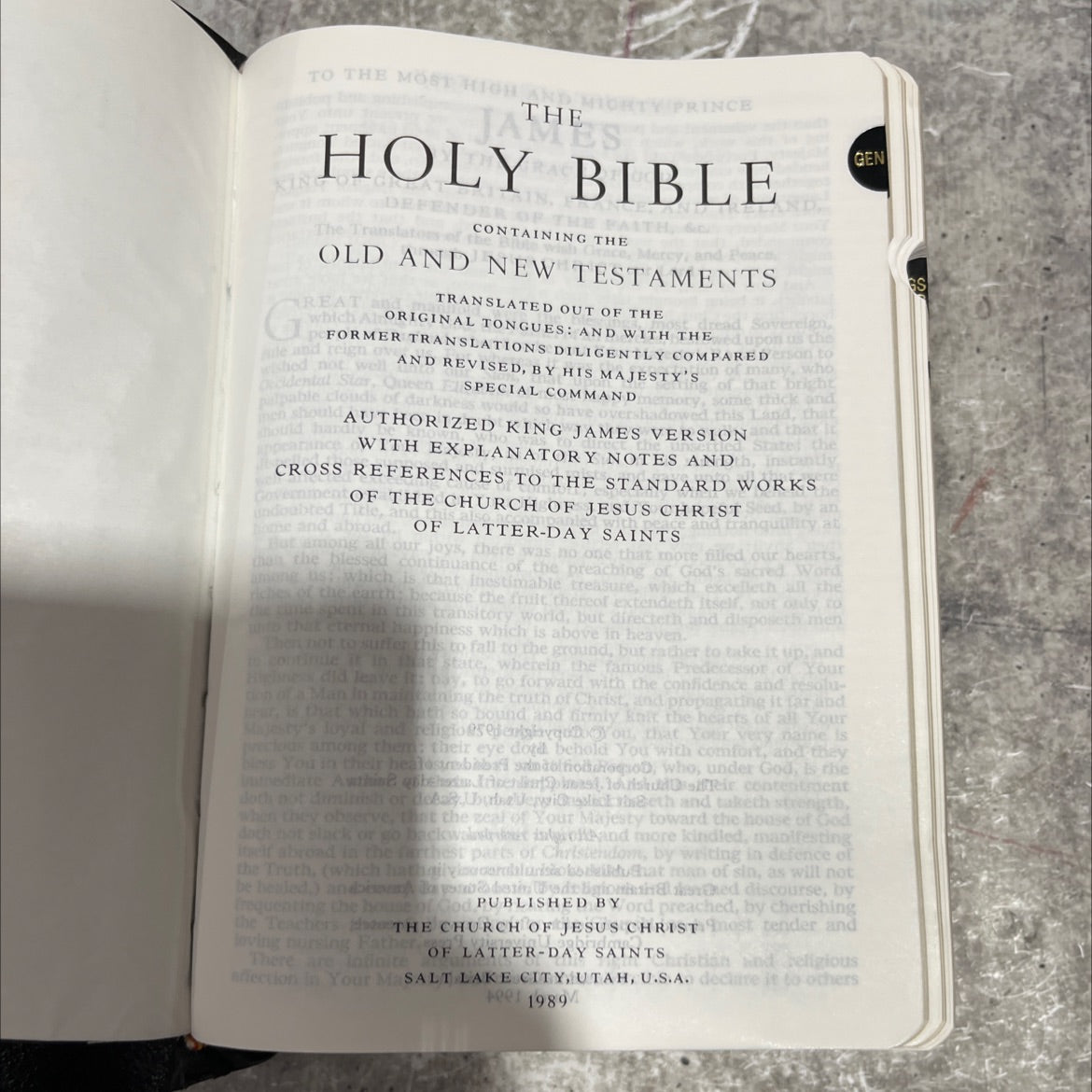 holy bible, authorized king james version book, by unknown, 1989 Leather image 2