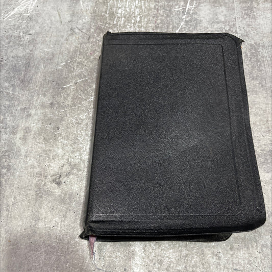 holy bible, king james version book, by john a. dickson, 1973 Leather image 1