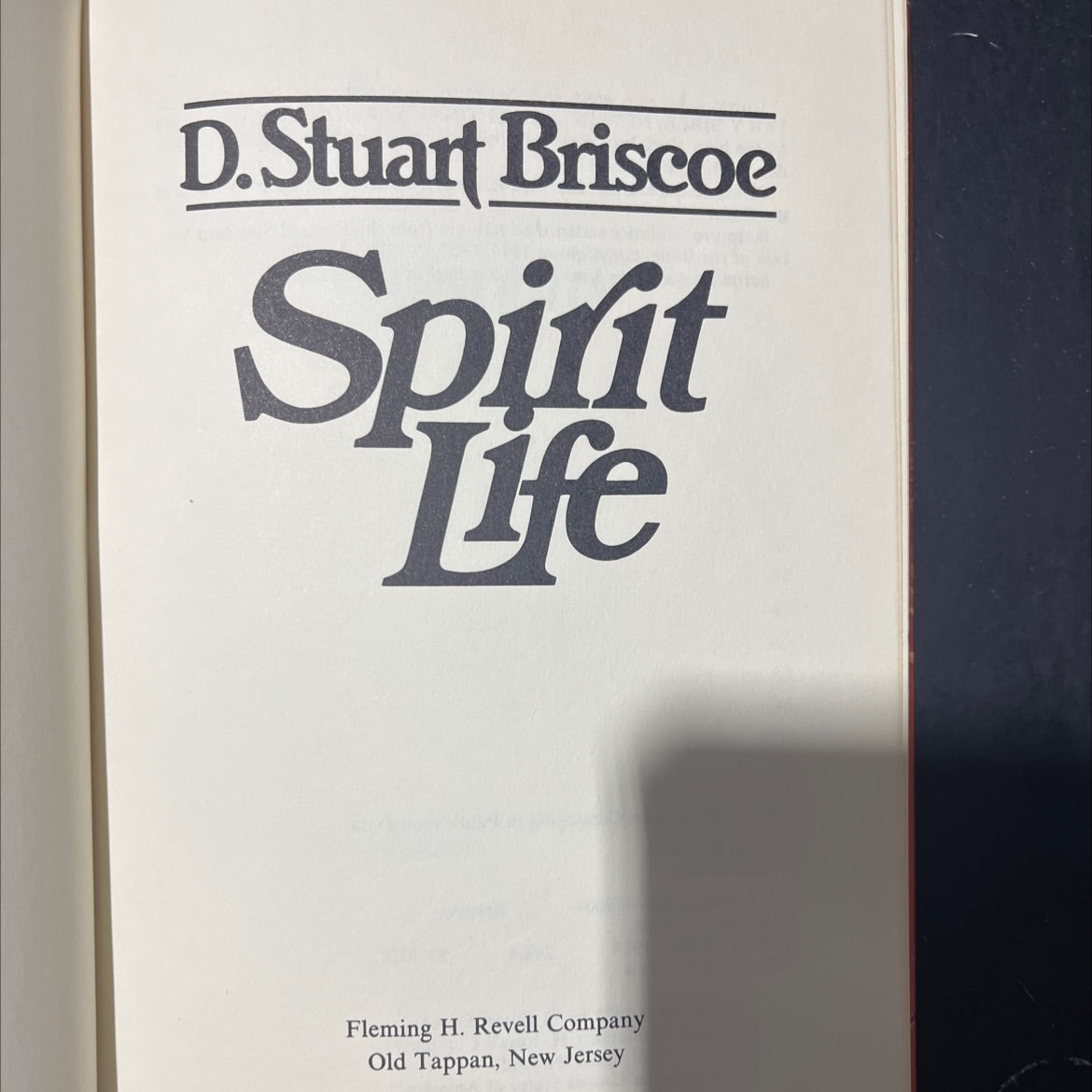 holy bible: new international version book, by D. Stuart Briscoe, 1983 Hardcover image 2