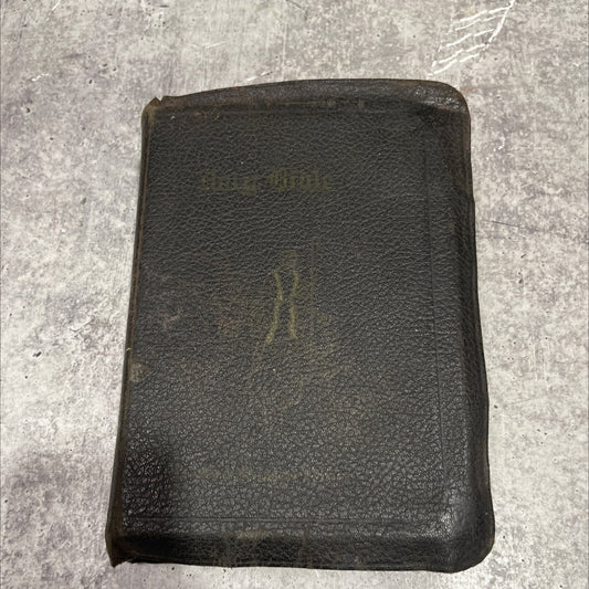 holy bible: the good shepherd edition book, by unknown, 1946 Leather image 1