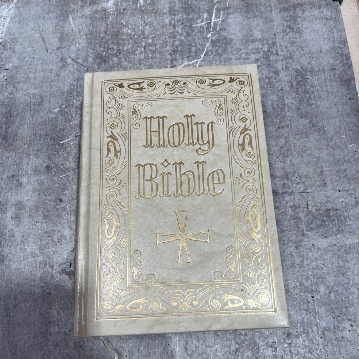 holy bible: the new american bible book, by confraternity of christian doctrine, 1986 Hardcover image 1