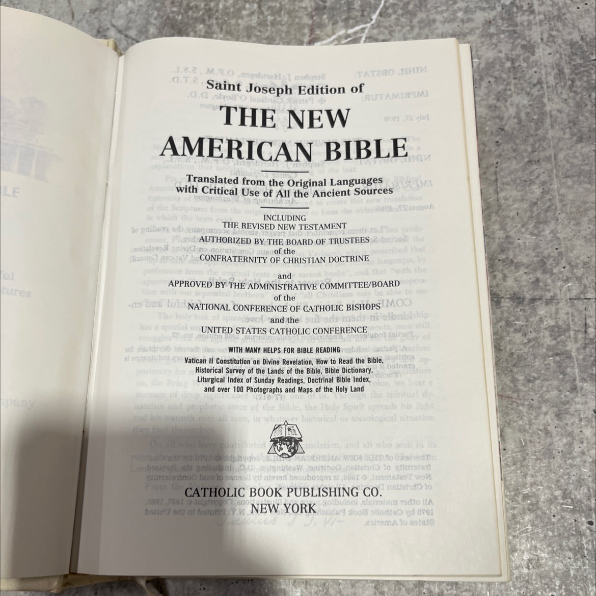 holy bible: the new american bible book, by confraternity of christian doctrine, 1986 Hardcover image 2