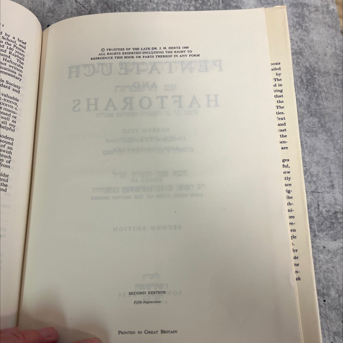 holy bible: the pentateuch and haftorahs book, by dr. j. h. hertz, 1937 Hardcover image 3