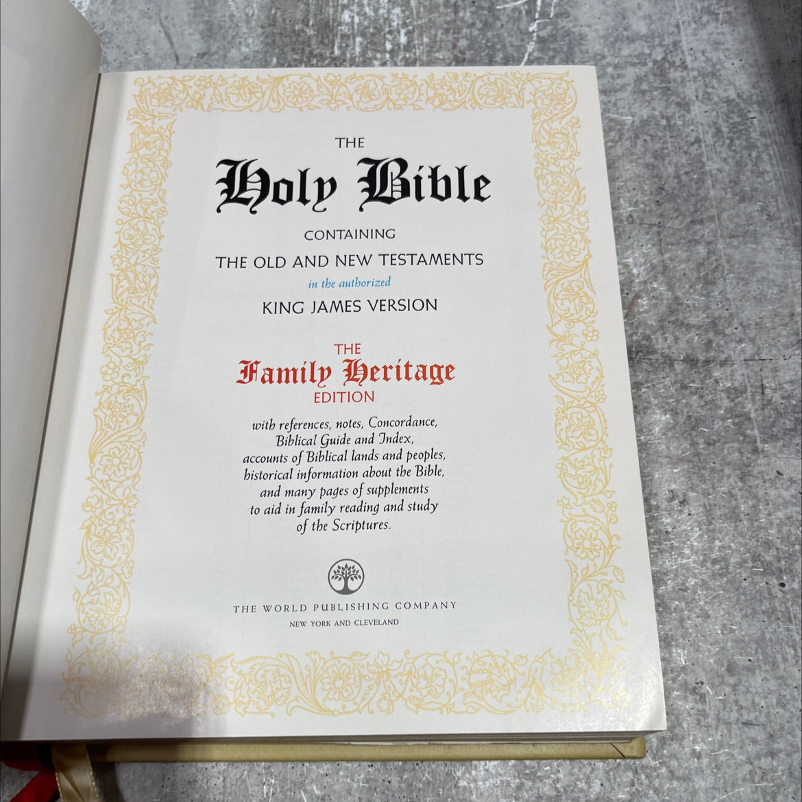 holy bible containing the old and new testaments in the authorized king james version the family heritage edition book, image 2