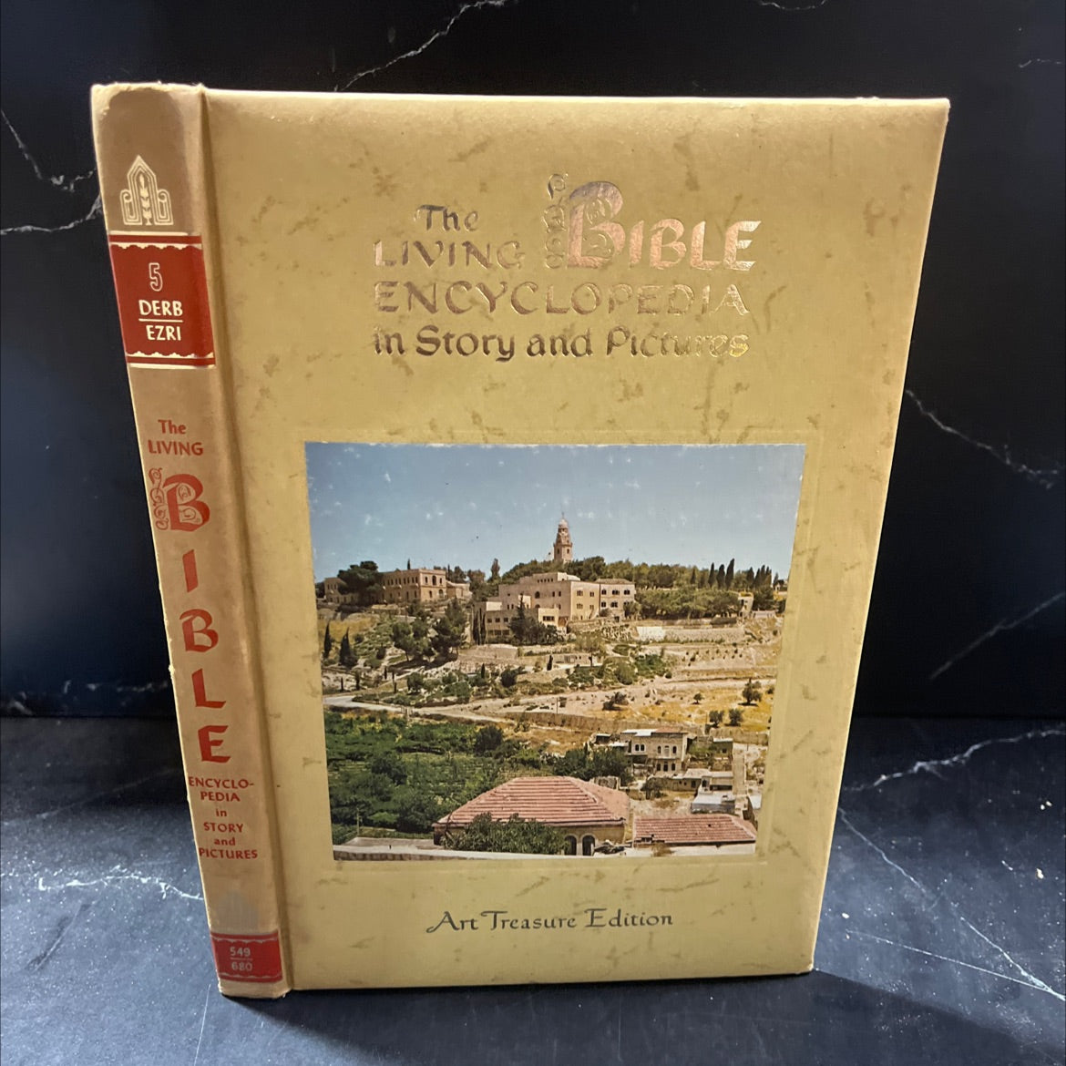 holy bible encyclopedia in story and pictures book, by unknown, 1970 Hardcover image 1