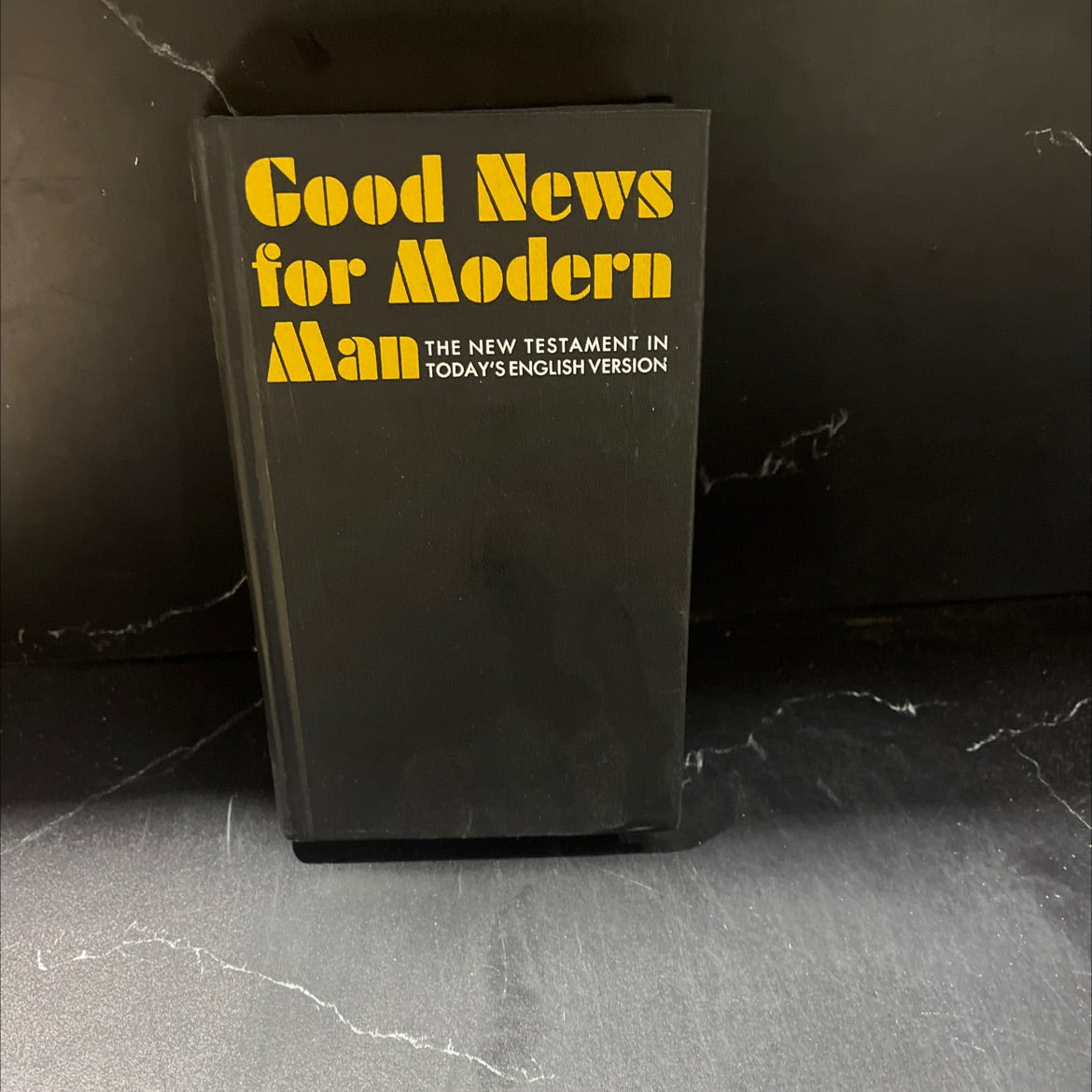 holy bible good news for modern man the new testament in today's english version book, by American Bible Society, 1971 image 1