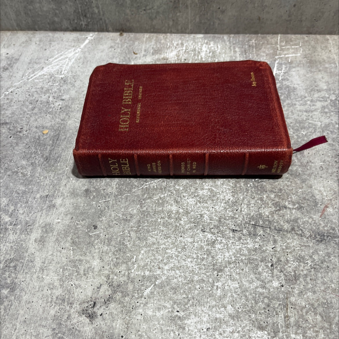 holy bible king james version book, by unknown, 1972 Leather image 4