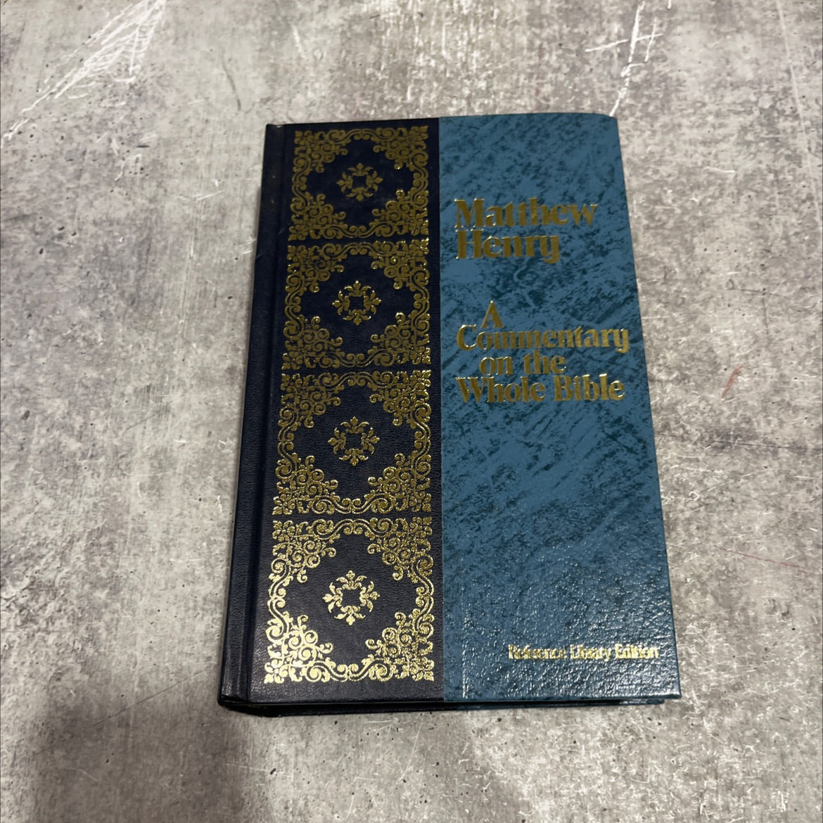 holy bible matthew henry's commentary on the whole bible vol. ii joshua to esther book, by matthew henry, 1970 Hardcover image 1