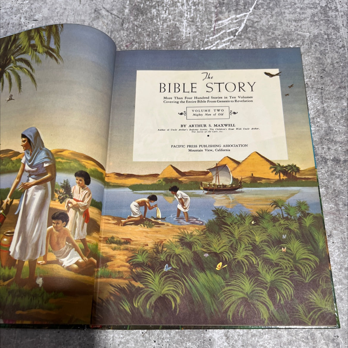 holy bible story more than four hundred stories in ten volumes covering the entire bible from genesis to revelation image 2