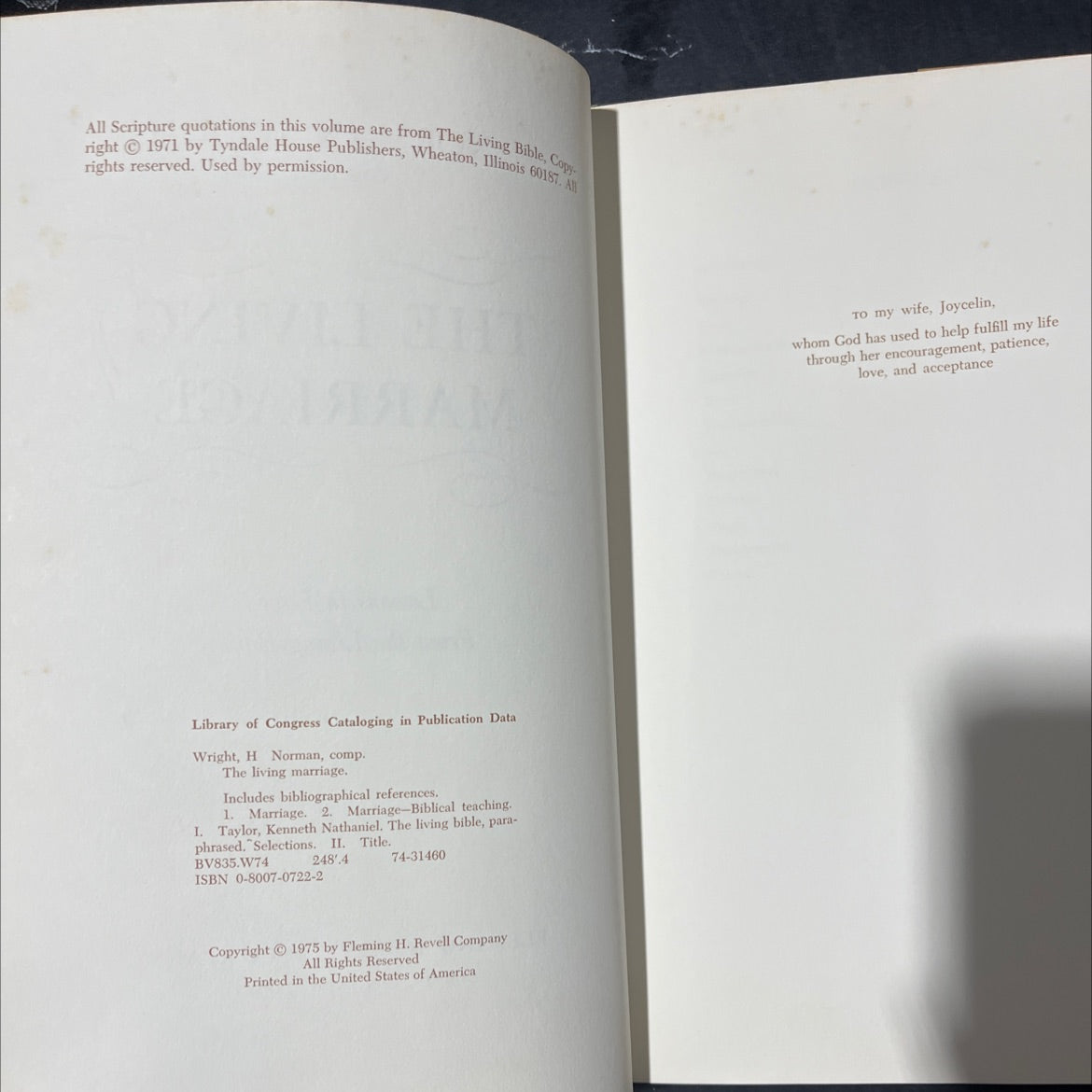 holy bible the living marriage book, by H. Norman Wright, 1975 Hardcover image 3