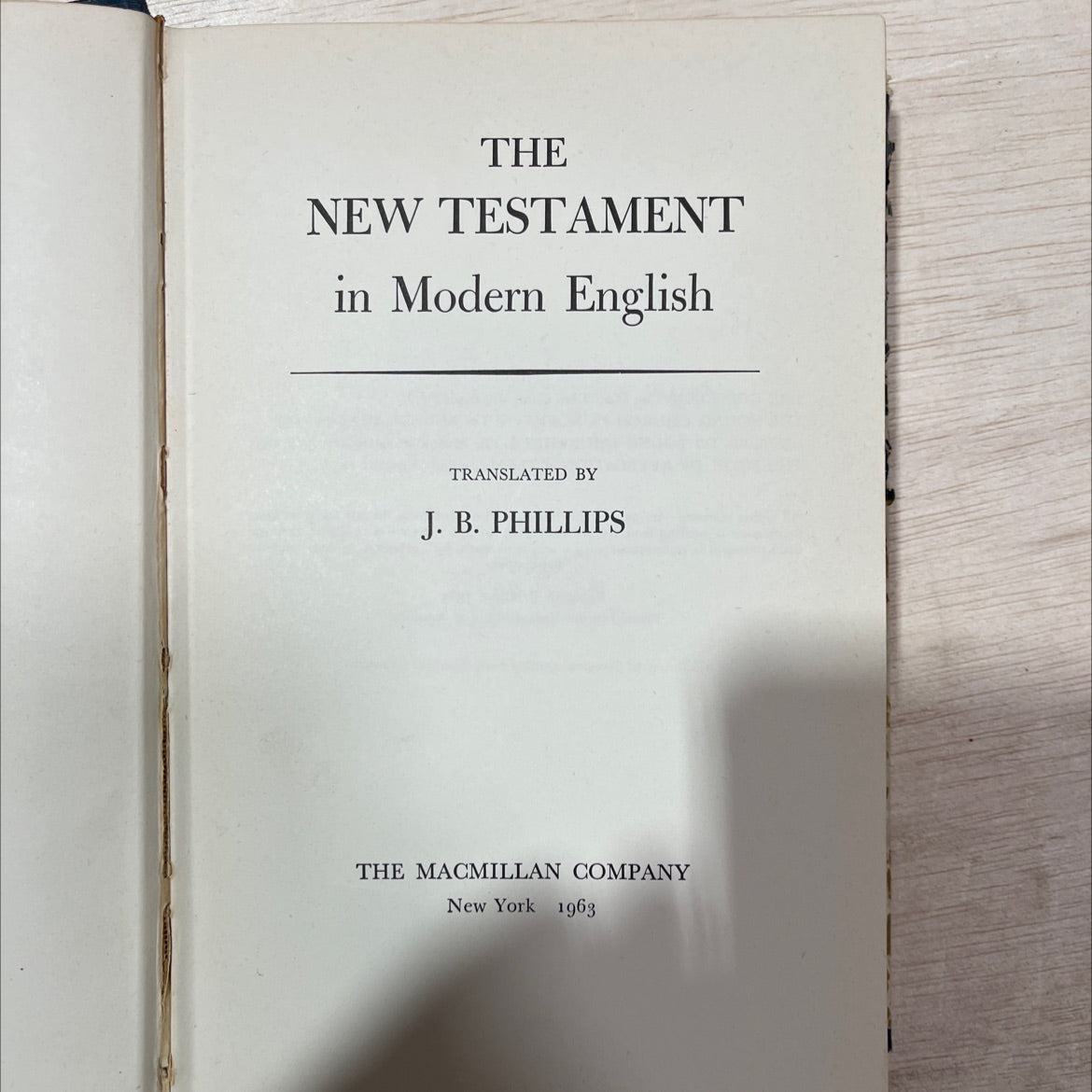 holy bible the new testament in modern english book, by j. b. phillips, 1963 Hardcover, Vintage image 2