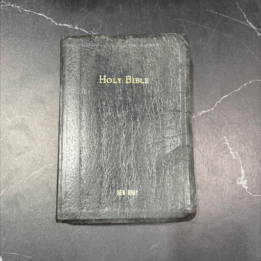 holy bible book, by unknown, 1971 Leather image 1