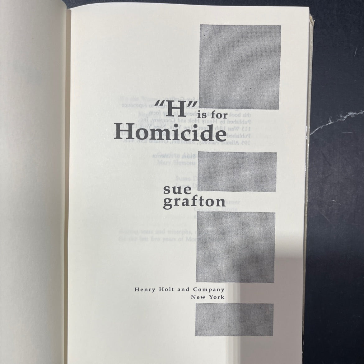 homicide book, by sue grafton, 1991 Hardcover image 2