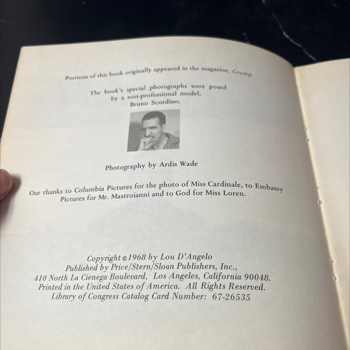 how to be an italian book, by lou d'angelo, 1968 Hardcover image 3