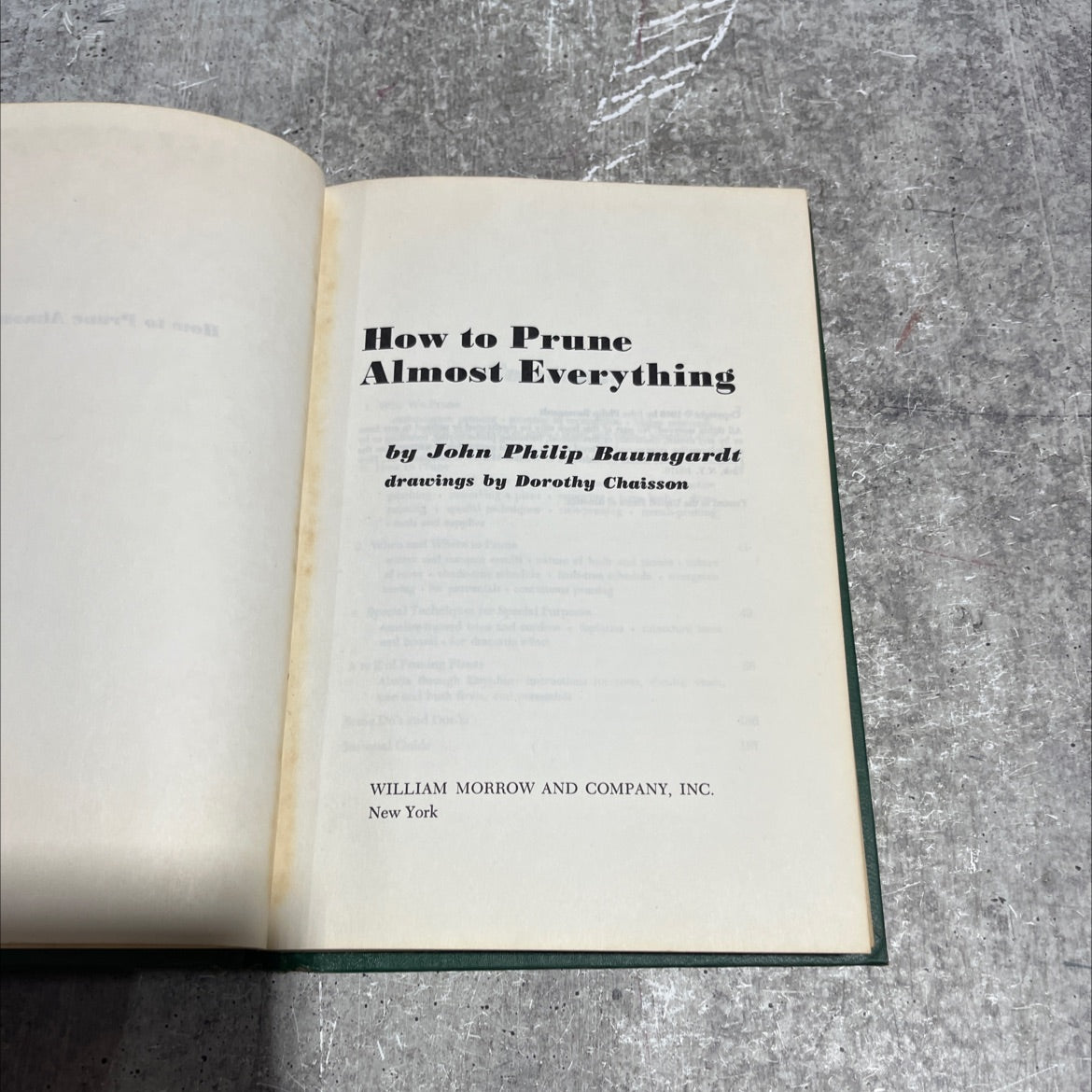 how to prune almost everything book, by john philip baumgardt, 1968 Hardcover image 2