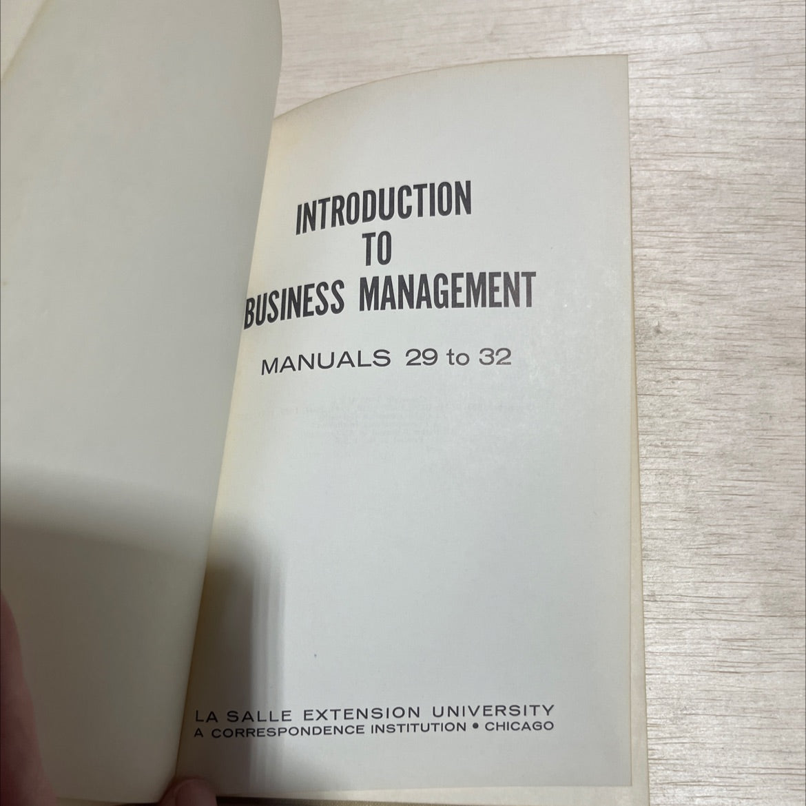 introduction to business management manuals 29 to 32 book, by unknown, 1963 Hardcover image 2