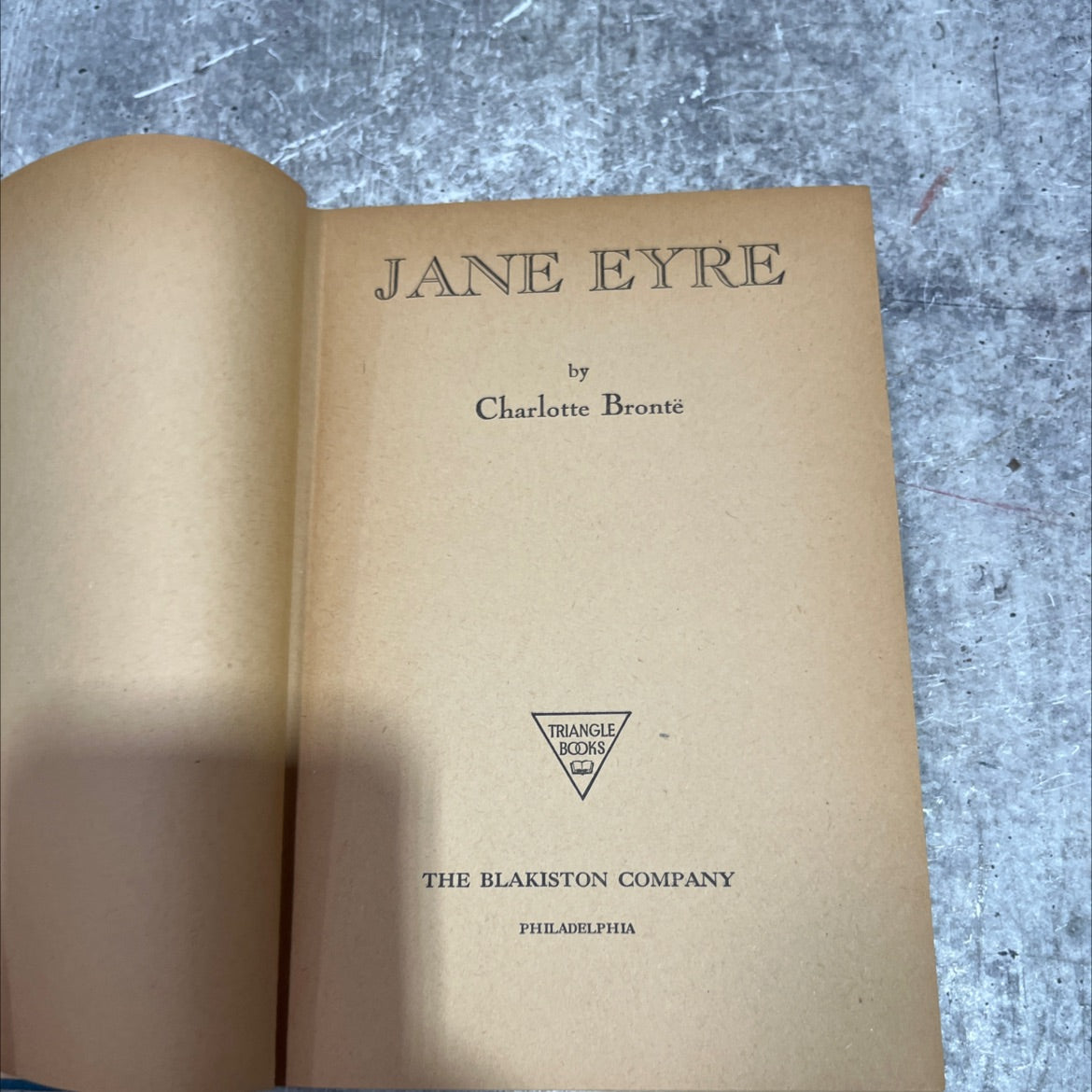 jane eyre book, by charlotte brontë, 1945 Hardcover image 2