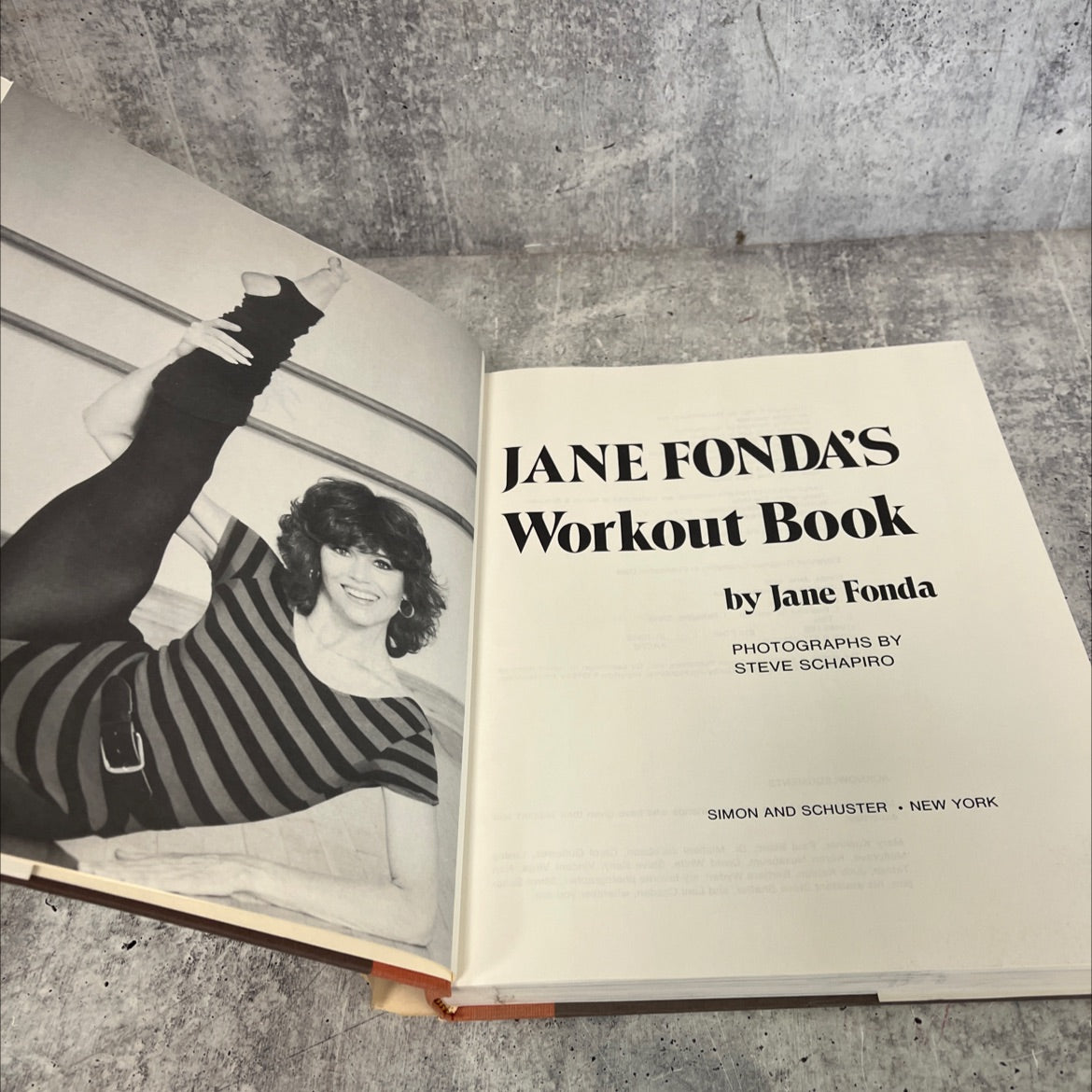 jane fonda's workout book book, by jane fonda, 1981 Hardcover image 2
