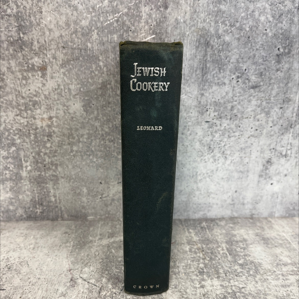 jewish cookery in accordance with the jewish dietary laws book, by leah w. leonard, 1949 Hardcover image 1