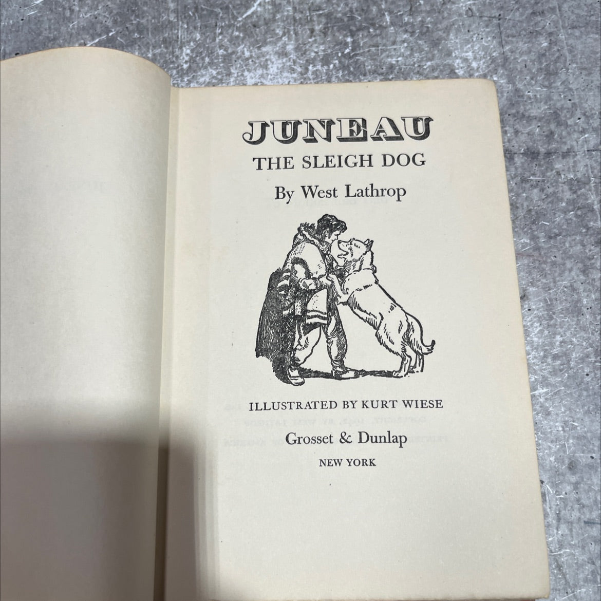 juneau the sleigh dog book, by west lathrop, 1942 Hardcover image 2