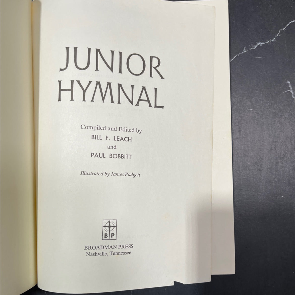 junior hymnal book, by bill f. leach and paul bobbitt, 1964 Hardcover image 2