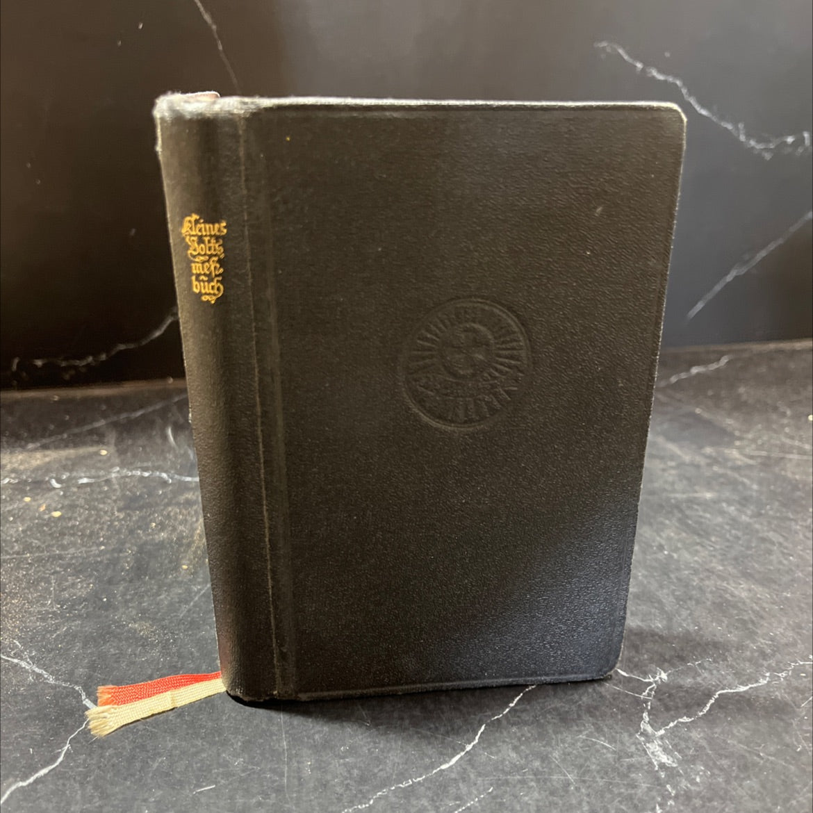 kleines volksmesbuch für die sonn- und feiertage nach dem römischen missale book, by Abtei Maria Laach, 1930 Hardcover image 1