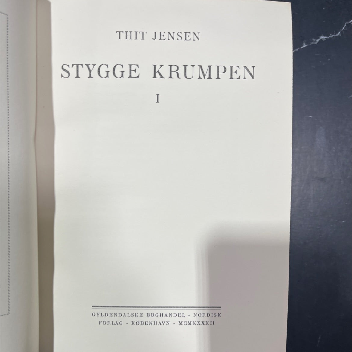 krumpen book, by thit jensen, 1942 Leather image 2