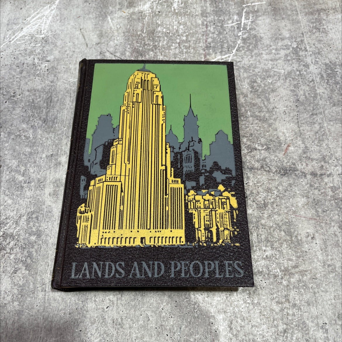 lands and peoples the world in color book, by unknown, 1957 Hardcover image 1