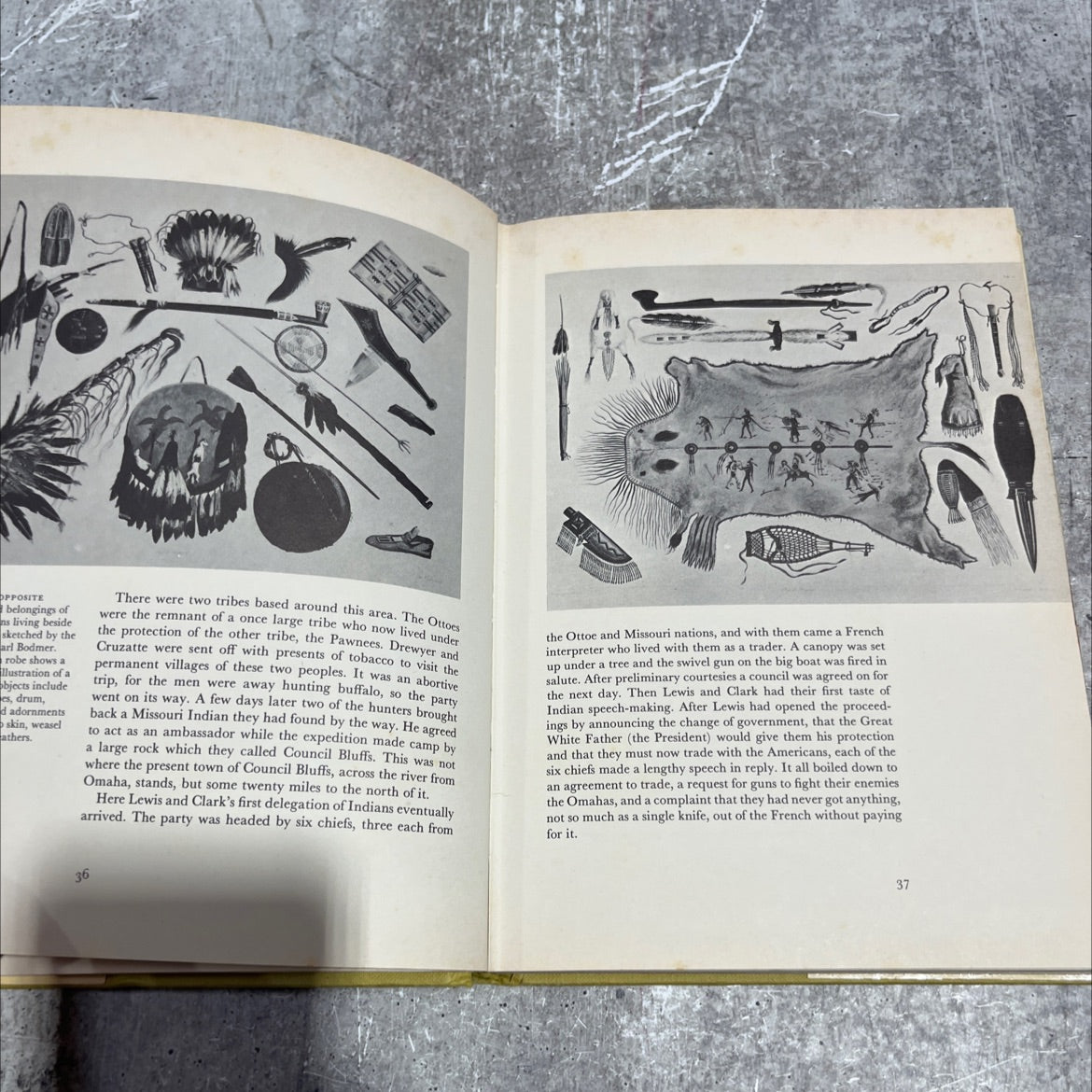 lewis & clark and the crossing of north america book, by david holloway, 1974 Hardcover image 4