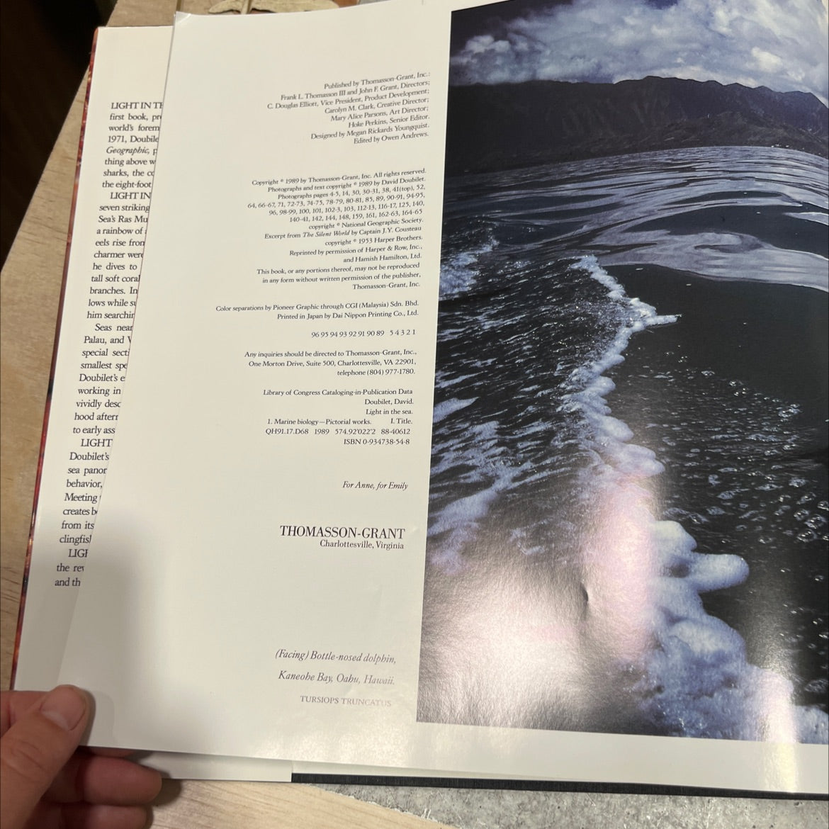 light in the sea book, by David Doubilet, 1989 Hardcover image 3