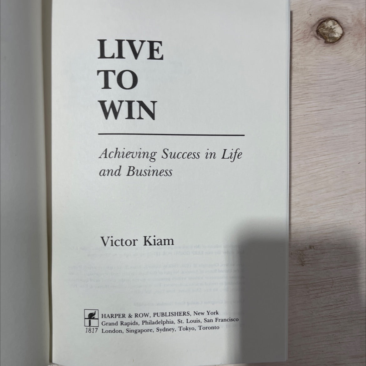 live to win achieving success in life and business book, by victor kiam, 1989 Hardcover, First Edition image 2