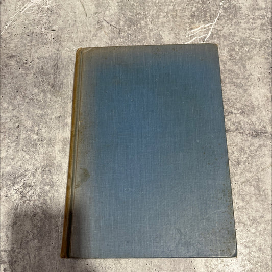 living free the story of elsa and her cubs book, by Joy Adamson, 1961 Hardcover image 1