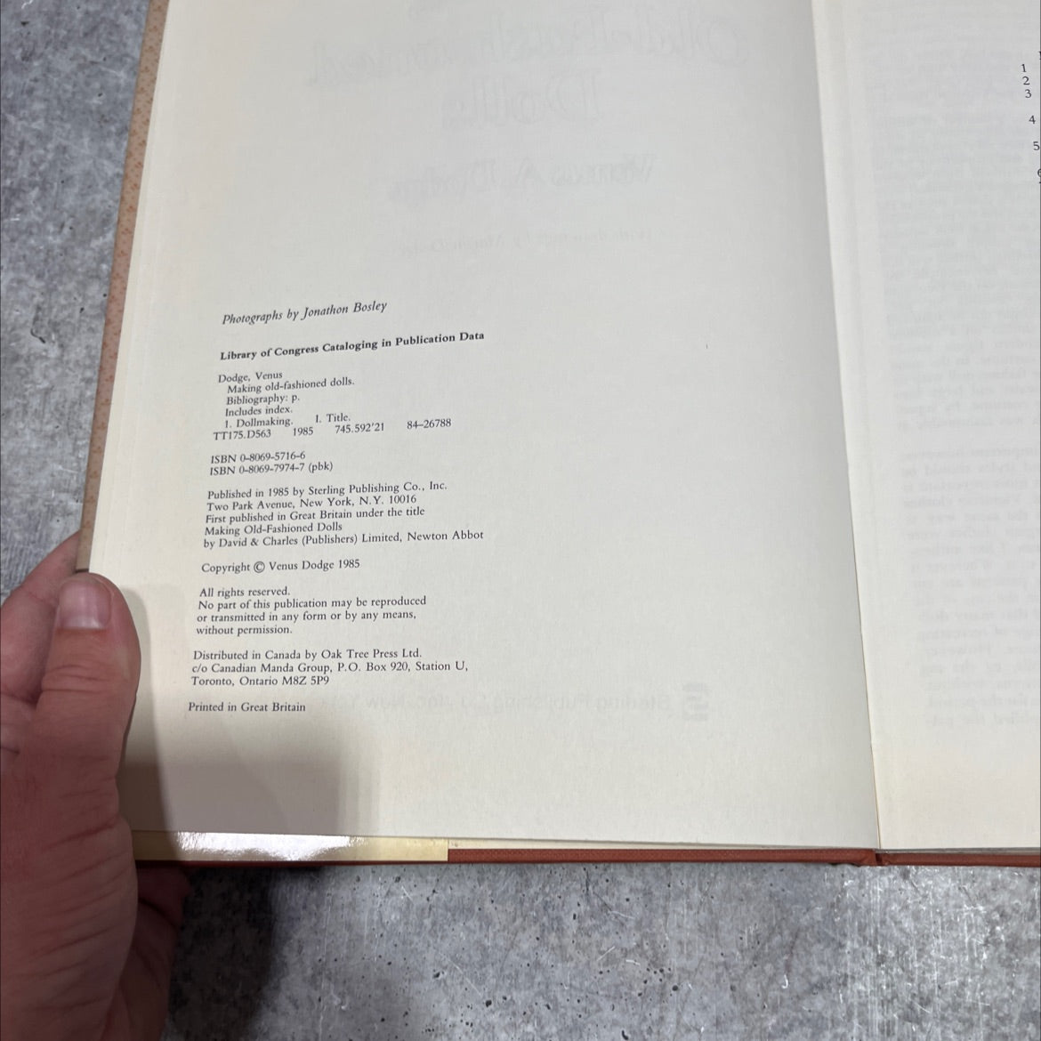 making old-fashioned dolls book, by venus a. dodge, 1985 Hardcover image 3