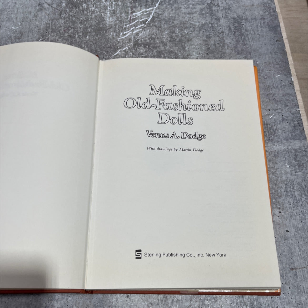 making old-fashioned dolls book, by venus a. dodge, 1985 Hardcover image 2