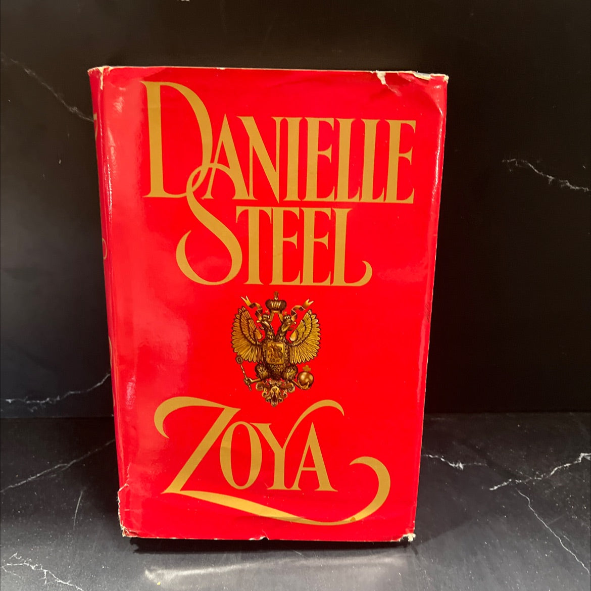 many blessings book, by Danielle Steel, 1988 Hardcover image 1