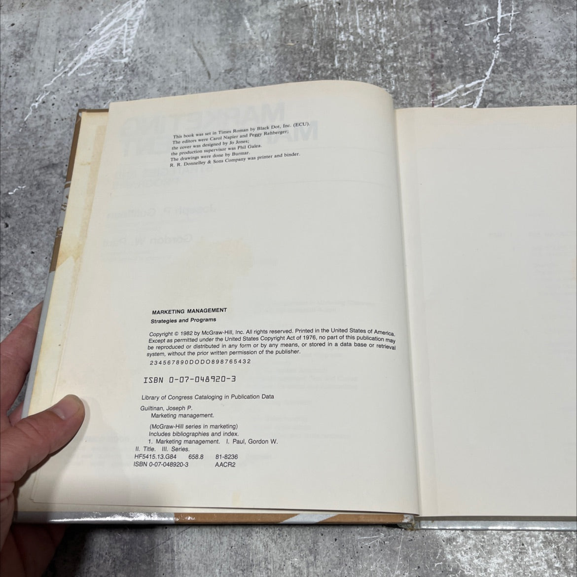 marketing management strategies and programs book, by Joseph P. Guiltinan, Gordon W. Paul, 1982 Hardcover image 3