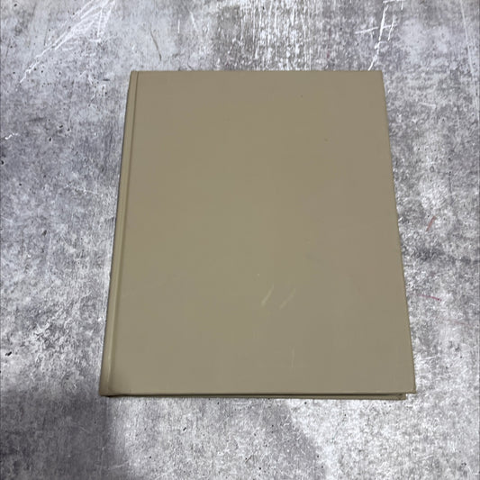 martha stewart's quick cook menus fifty-two meals you can make in under an hour book, by martha stewart, 1988 Hardcover image 1