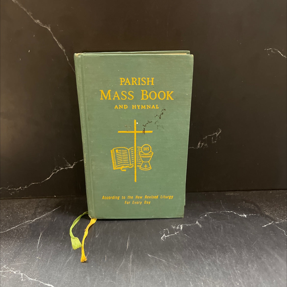 mass book and hymnal in the holy people's parts of holy mass for every day of the year book, by tateho jihim parishod image 1
